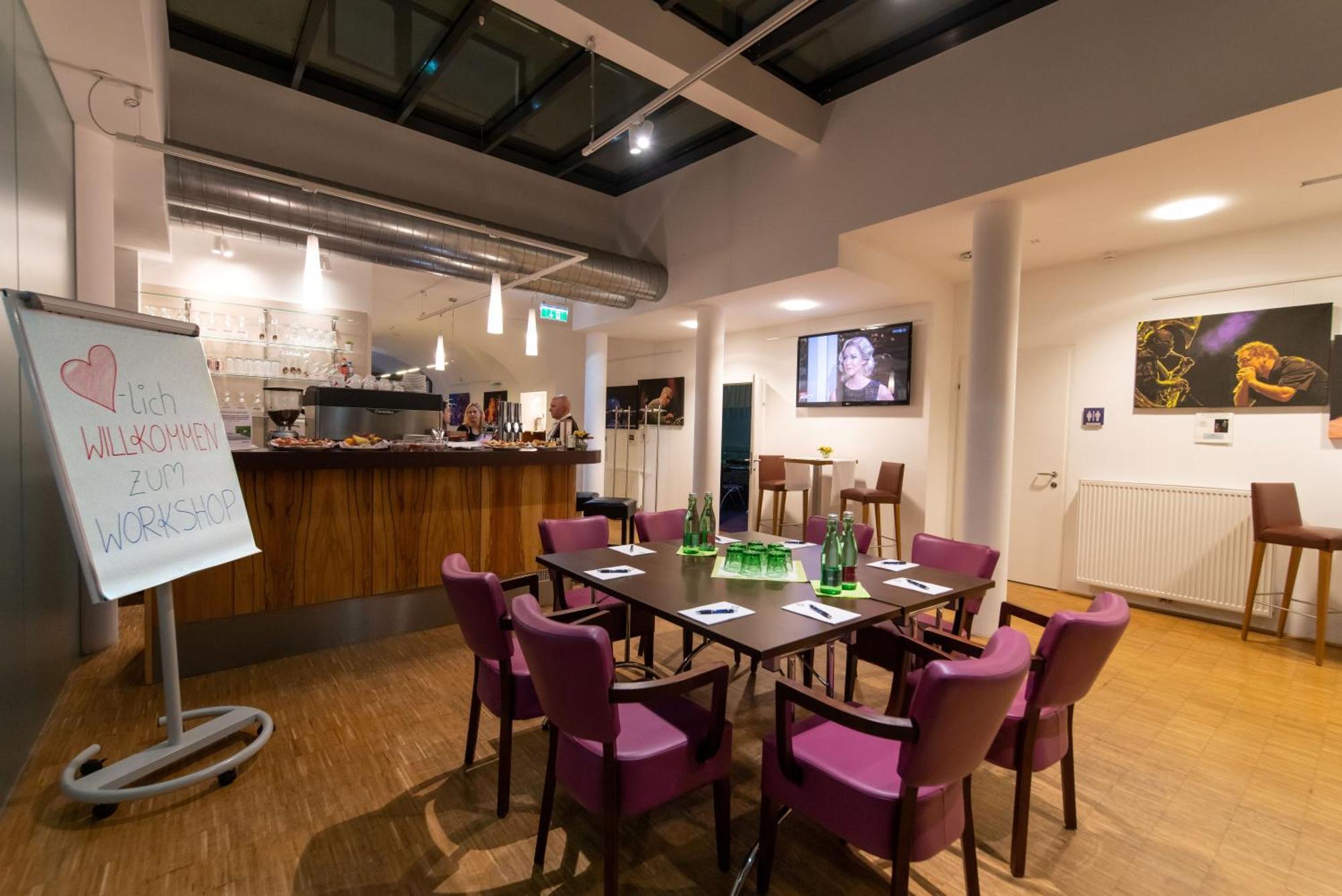 Stadthotel 바이트호펜 안 데르 타야 외부 사진